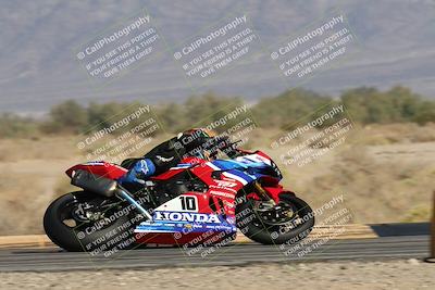 media/Nov-01-2025-CVMA (Sat) [[fc0f7531b8]]/Race 10-Formula Superbike-Supersport Open/